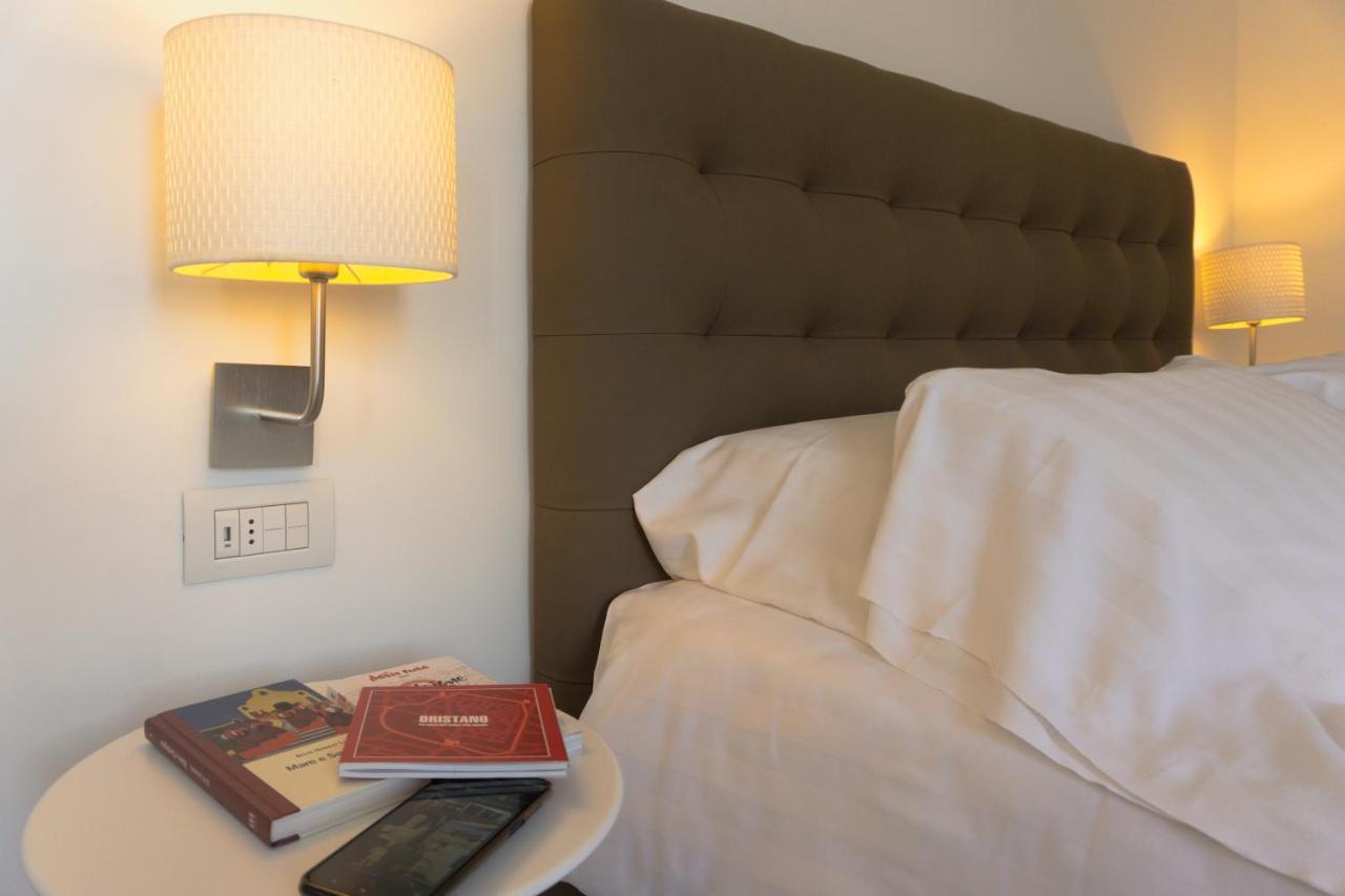 Mistral2 Hotel Oristano Eksteriør billede